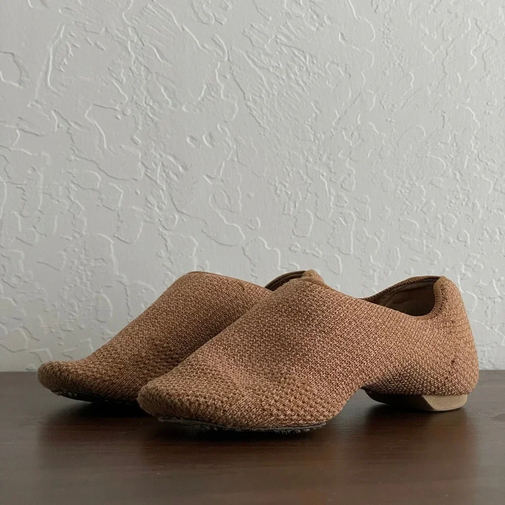 Capezio Jazz Shoes Toddler size 13 Natural Pure Knit Dance Studio Slip-On Ballet